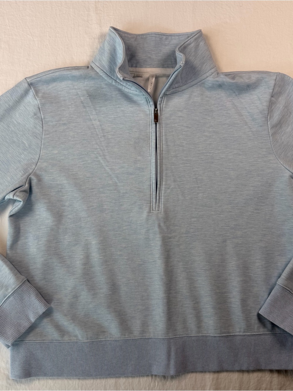TravisMathew Cloud-style 1/4 zip pullover